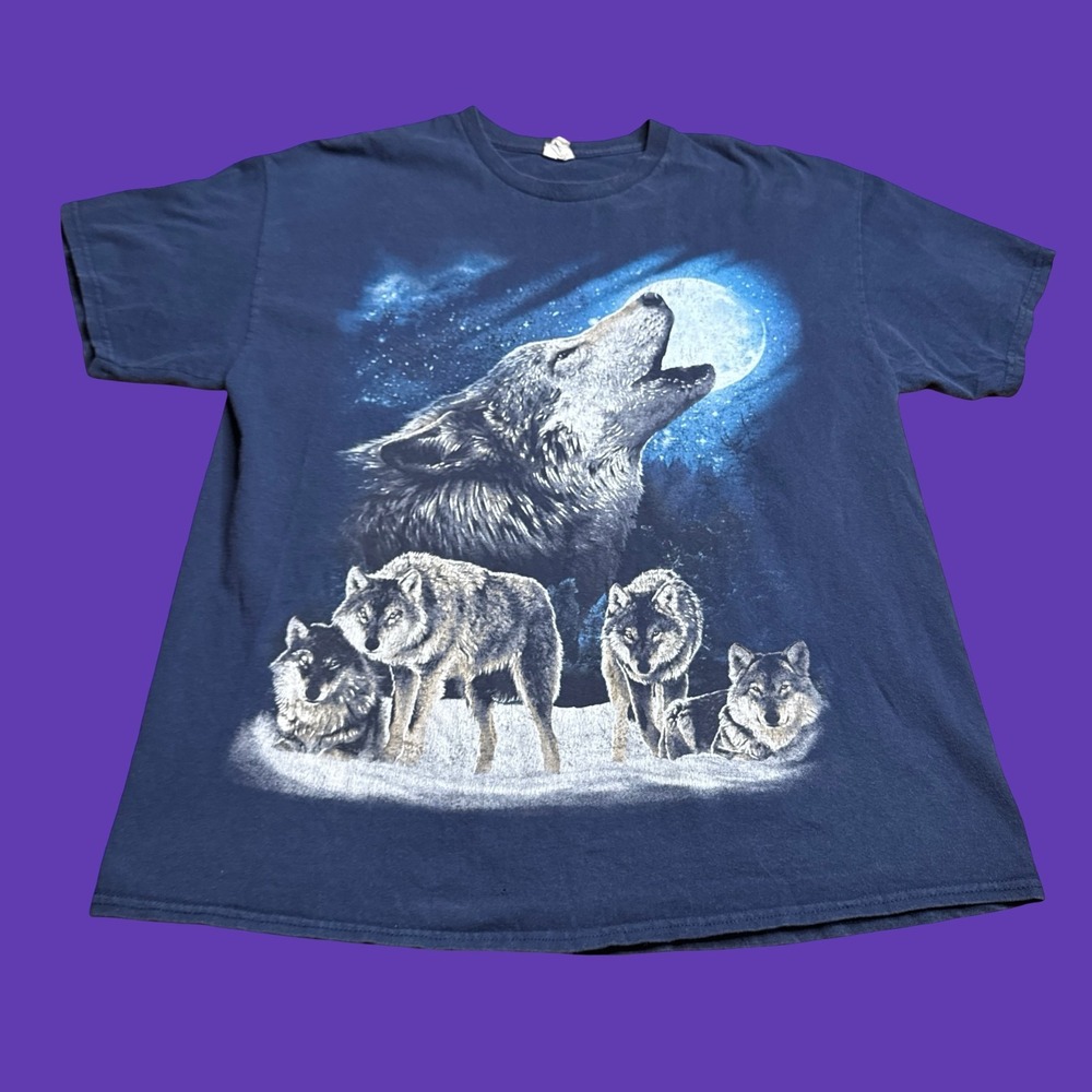 Wolves T Shirt Mens XL Blue Howling Moon Wildlife Outdoors Nature Graphic